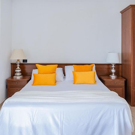 Casa Pertosa Bed and Breakfast Taormina Buitenkant foto