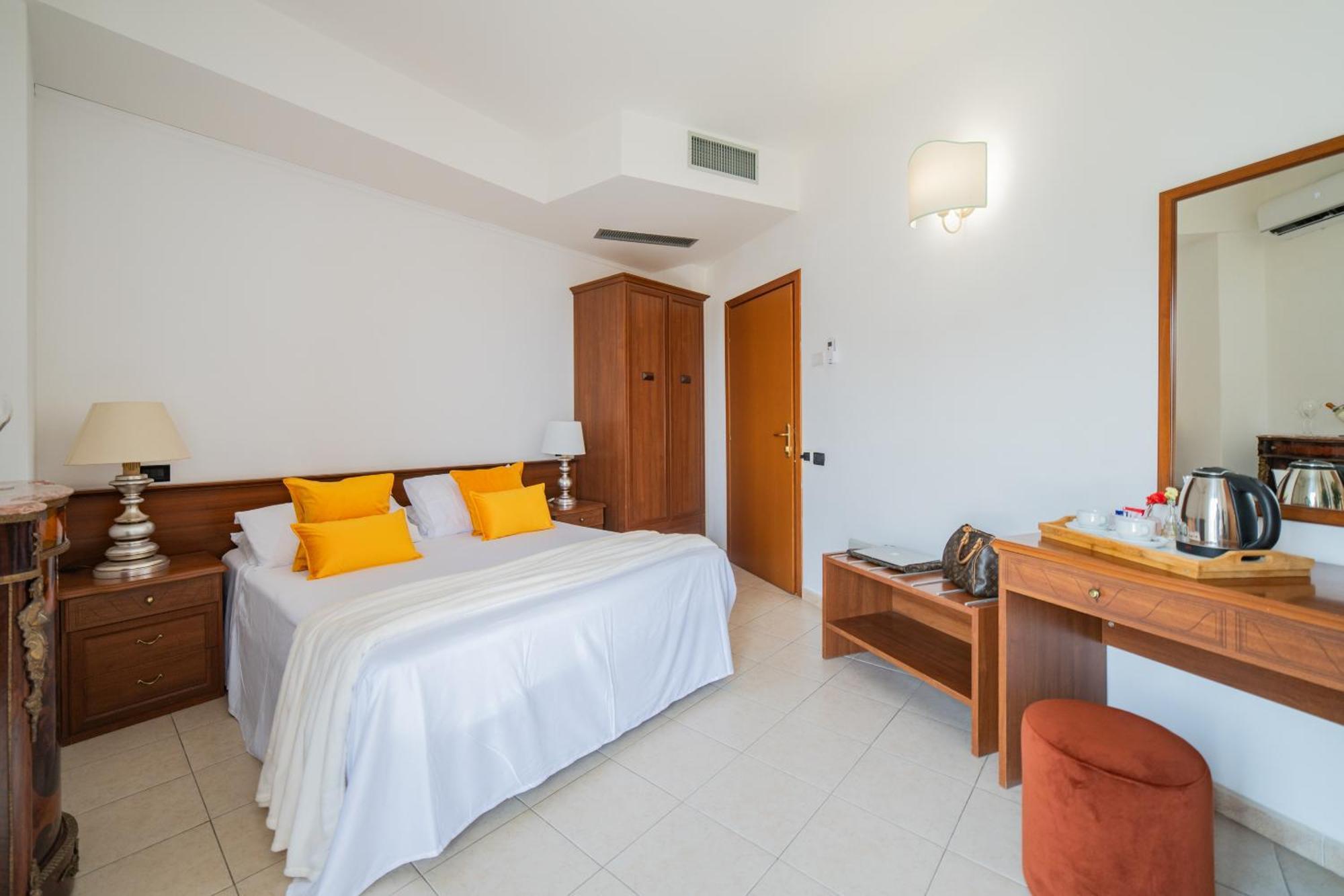Casa Pertosa Bed and Breakfast Taormina Buitenkant foto
