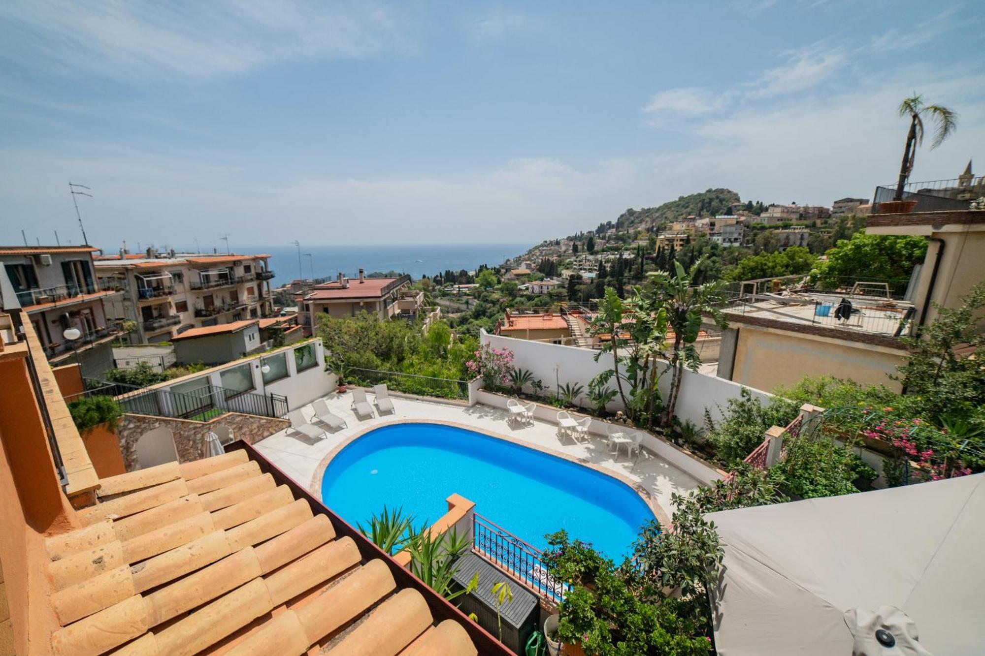 Casa Pertosa Bed and Breakfast Taormina Buitenkant foto
